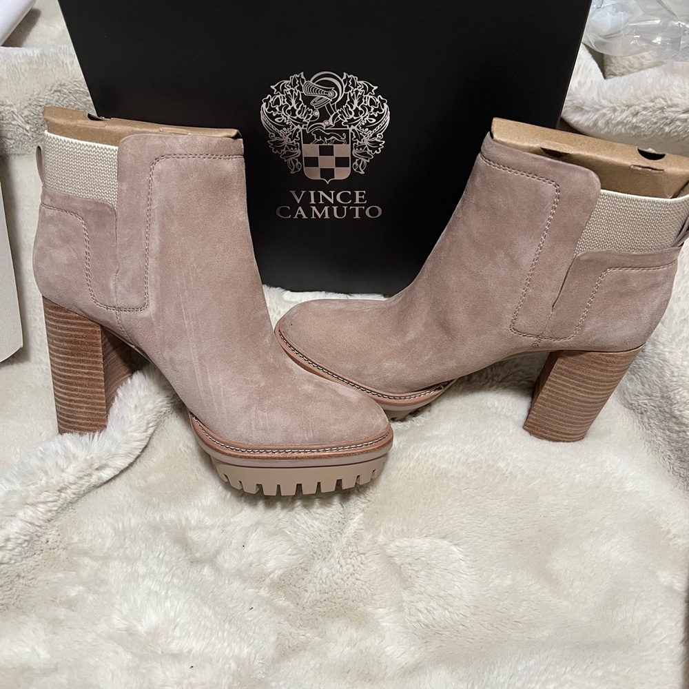 Vince Women's Cream Heeled Boots